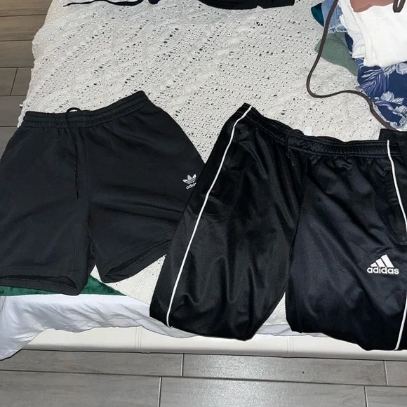 Adidas bundle - Picture 1 of 5